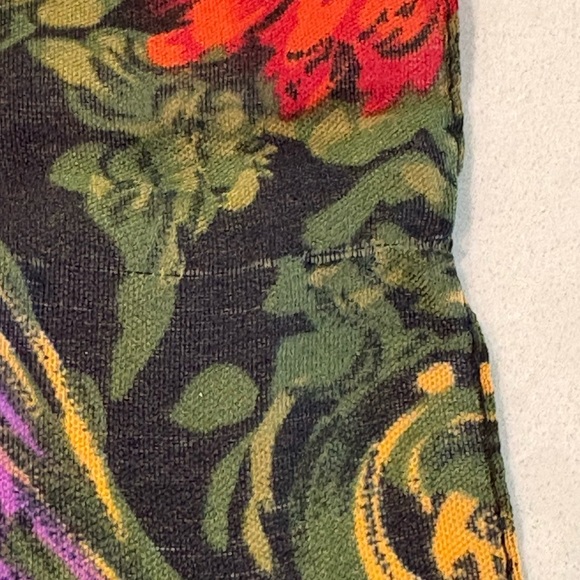 Vintage Cybèle ITALY Floral Paisley Scarf - Red Black Purple Green Polyester - Picture 8 of 8